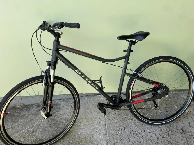 Bicicleta B'Twin Riverside 520 Masculina Preta Aro 28 -