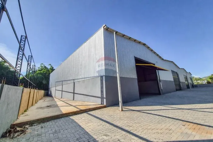 Galpão 530m2 Pé Direito 7.2m para aluguel em Comendador Levy Gasparian