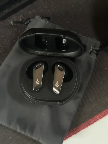 Fone de Ouvido COM CANCELAMENTO DE RUÍDO - Edifier NeoBuds Pro 