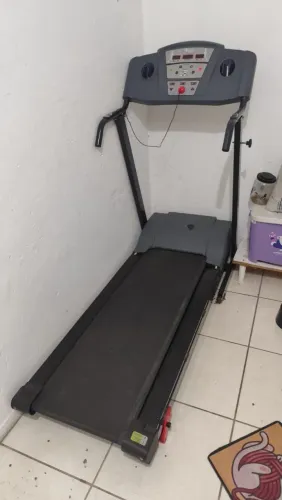 Esteira Dream Fitness TD 142A. (Semi nova)