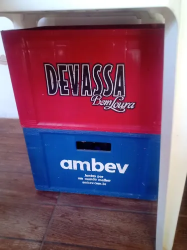 Caixas de cerveja 600ml ambev