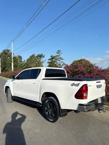 Toyota Hilux CD SR 4X4 2.8 TDI Diesel Aut. 2024