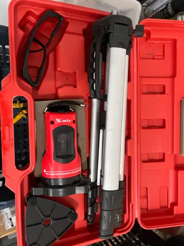 Nivel laser kit c/ maleta