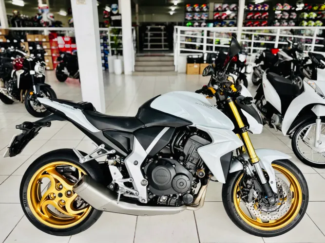 Honda CB 1000R ABS 2015 - FEMOTO