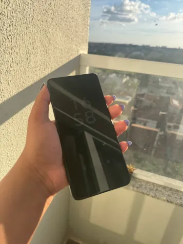 Motorola G84