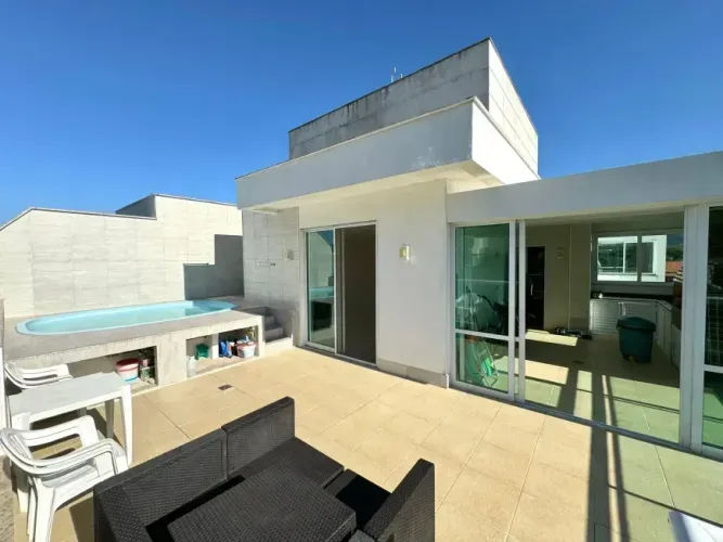 Cobertura com 3 Quartos e 3 banheiros à Venda 198 m² grande oportunidade