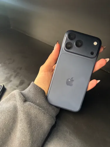 iPhone 17 pro max 256