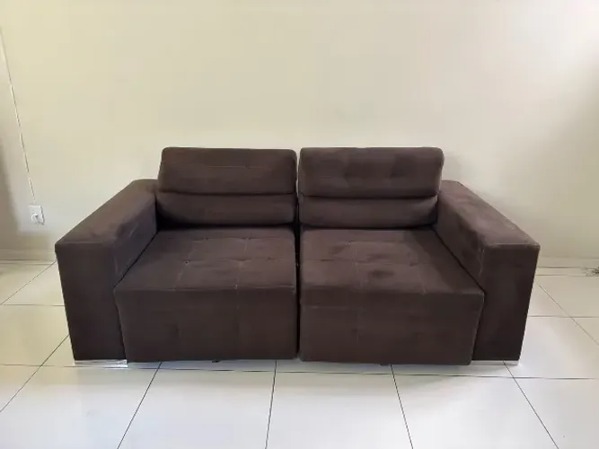 Sofá Retrátil Usado