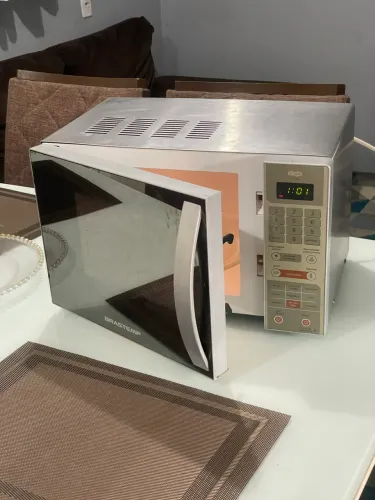 Microndas Brastemp funcionando perfeitamente