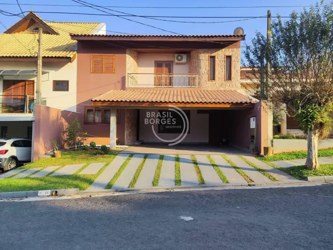 Casa Ampla com Edícula Completa e 4 Quartos (2 Suítes)