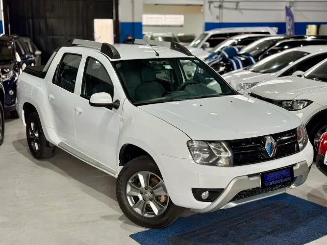 Renault Duster Oroch Dyna. 2.0 Hi-flex 16V Mec. 2016