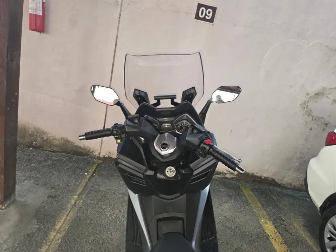 SYM CRUISYM 300 2024 - APENAS 6.500 KM - MUITO NOVA