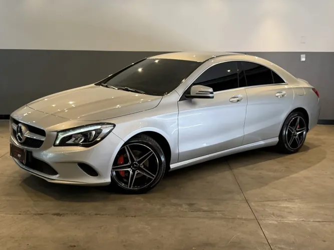Mercedes-Benz CLA-180 1.6 16V 122cv Aut. 2018
