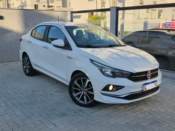 Fiat Cronos Precision 1.8 16V Flex Aut. 2019