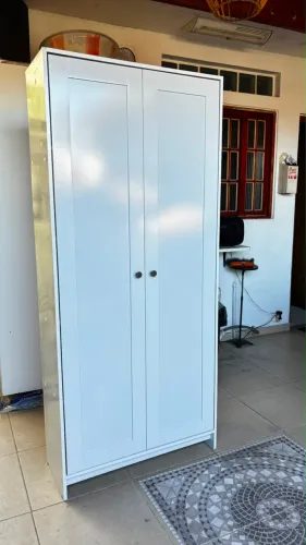 Armário Multiuso Branco 2 Portas com Prateleiras - Paneleiro/Despensa