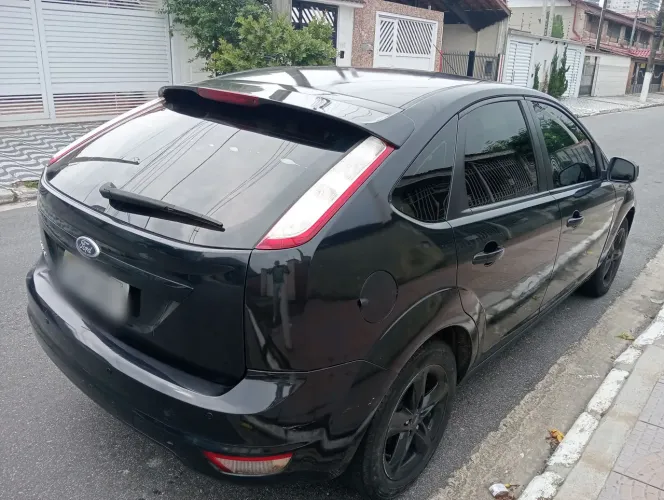 Ford Focus 1.6 S/se/se Plus Flex 8v/16v 5P 2011