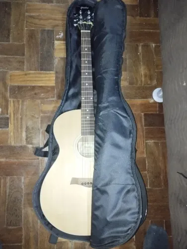 Violão shelby , vendo ou troco.