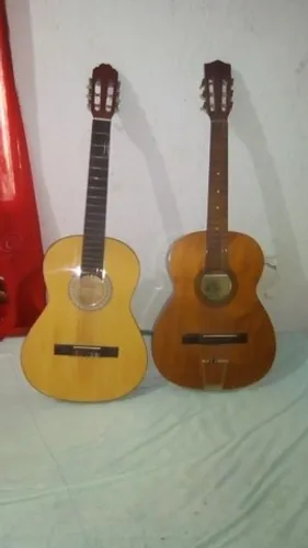 Violão. $