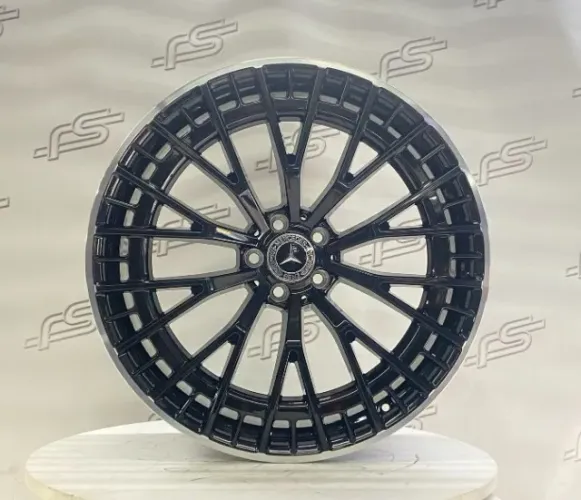  Rodas Mercedes AMG Preto Brilhante 5x112 - 22x9 e 10,5 Offset 35 e 38