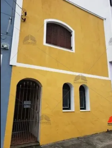 Sobrado Vila Prudente com 2 Dormitórios, 2 Banheiros, Quintal, 1 Vaga, 100 metros do Metrô