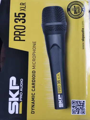 Microfone SKP PRO 35 XLR - Dinâmico Cardioide