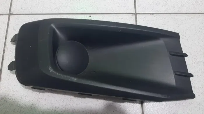 Moldura Milha Saveiro G6 2014 a 2016 Ld Original