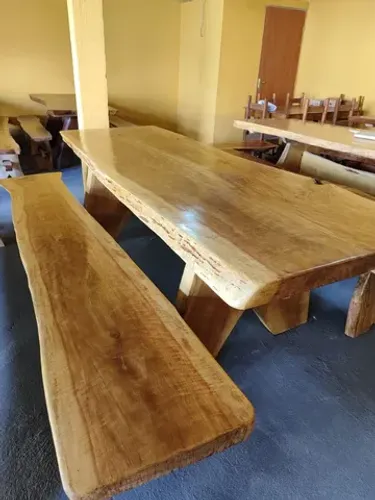 Mesas rústicas de alto padrão em promoção 2 2.50 e 3 metros