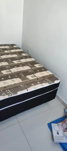 Cama de casal conjugada em excelente estado