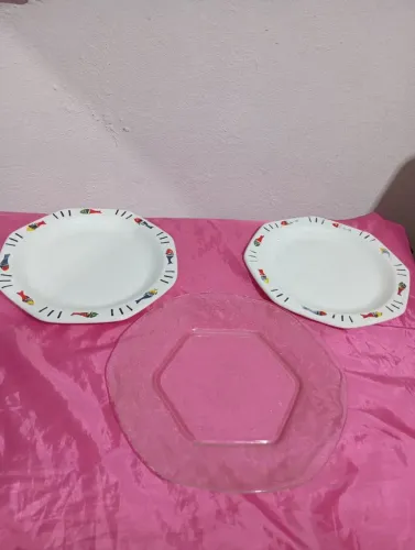 3 pratos rasos