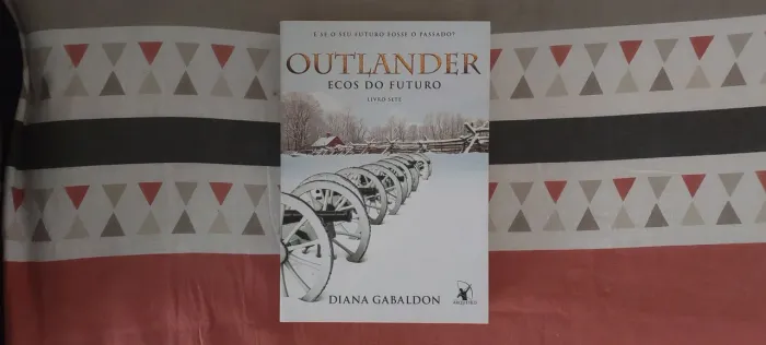 Livro Outlander Ecos do Futuro - Livro 7