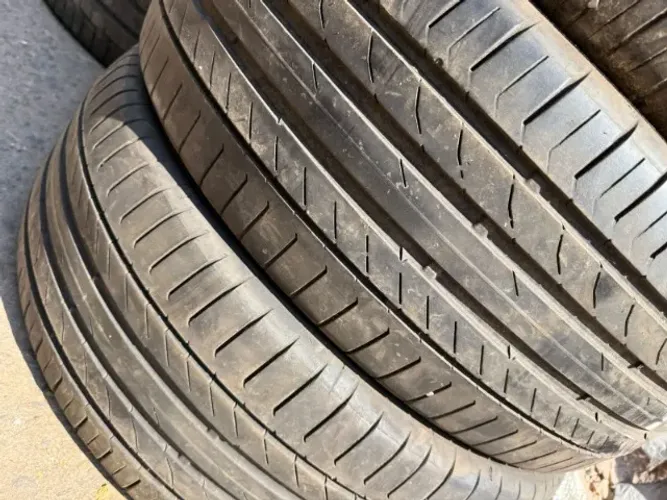 Pneu 255/45/18 Continental DE 90 % vida útil