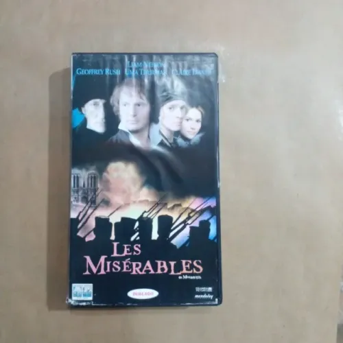 FITA VHS - OS MISERÁVEIS