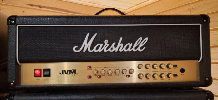 Amplificador Marshall JVM 210H