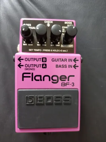 Pedal Boss BF-3 Flanger