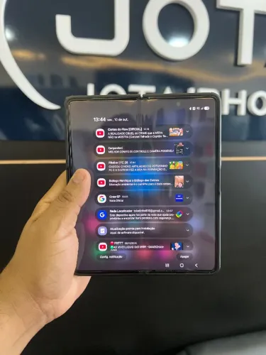 Z FOLD 4 APARELHO IMERSIVO TELA