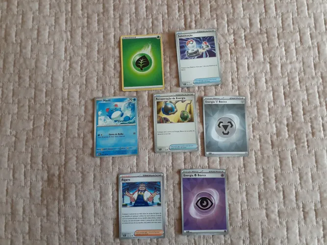 Cartas de Pokémon energias,treinador e itens