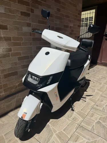 Moto Elétrica Scooter Blitz 1000W