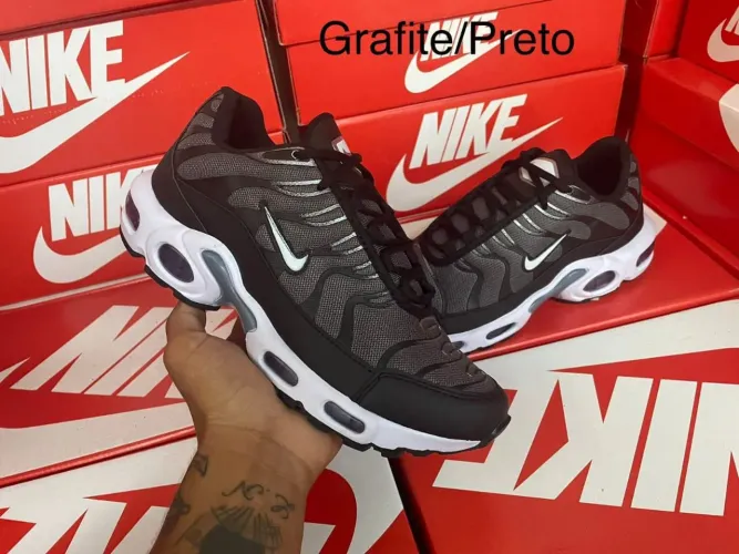 Tênis masculino no tamanho 41 42 43