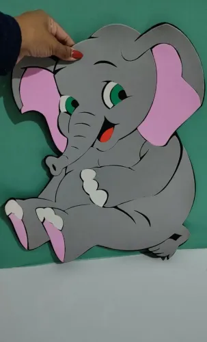 Elefante Decorativo em EVA