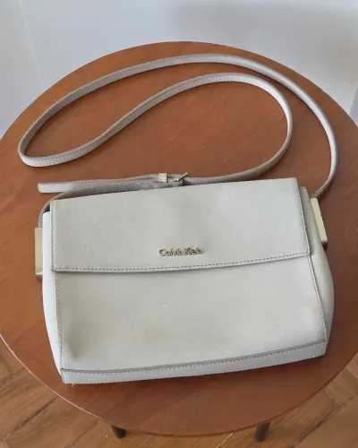 Bolsa Calvin Klein Off White