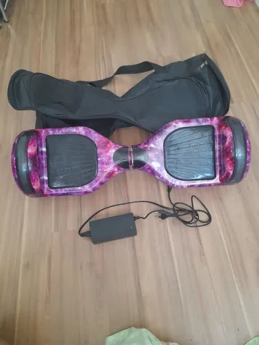 Patinete Elétrico Hoverboard com Bolsa e carregador. Usado somente 2 vezes