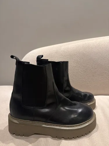 Bota masculina