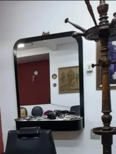 Bancada de barbeiro antiga