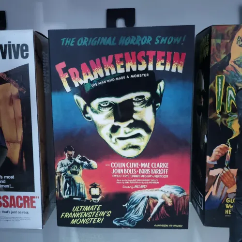 RARO FRANKEINSTEIN - NECA OFICIAL UNIVERSAL MONSTERS ACTION FIGURE DE COLEÇÃO