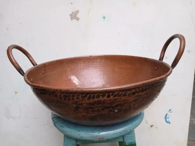 Tacho antigo cobre