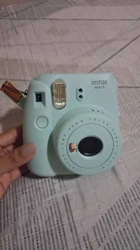 Câmera Intax mini 9 Fugifilm 