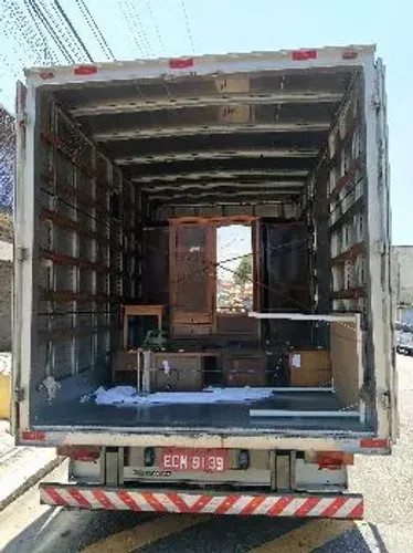 Descarte de móveis e cada bagulho zona Leste