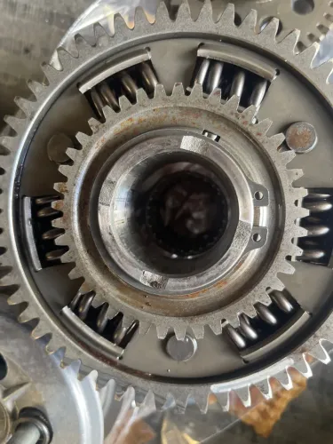 Campana embreagem Suzuki tl1000