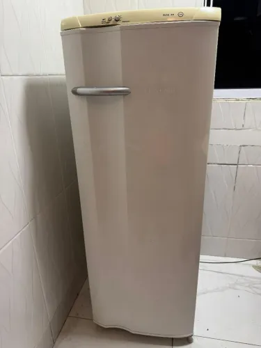 Geladeira eletrolux