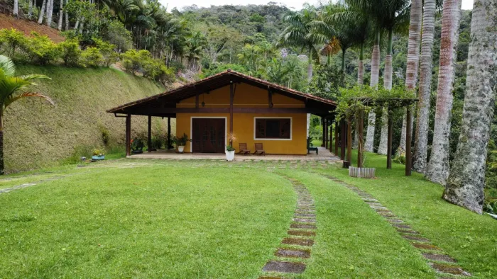 MARECHAL FLORIANO SÍTIO A VENDA